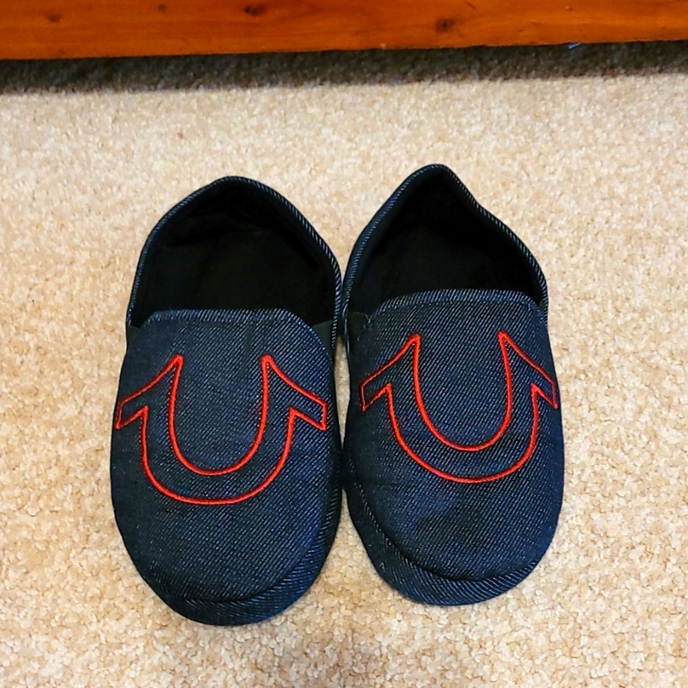 Mens True Religion slippers